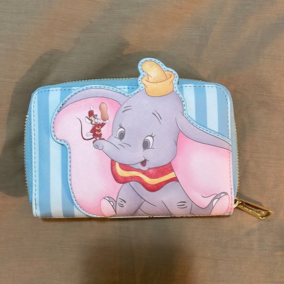 Loungefly Handbags - Loungefly Disney Dumbo Wallet